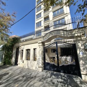 خرید خانه ۱۷۳ متر